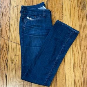DIESEL LIV JEANS SIZE 29 COLOR BLUE